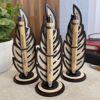 Ручка с подставкой Перо